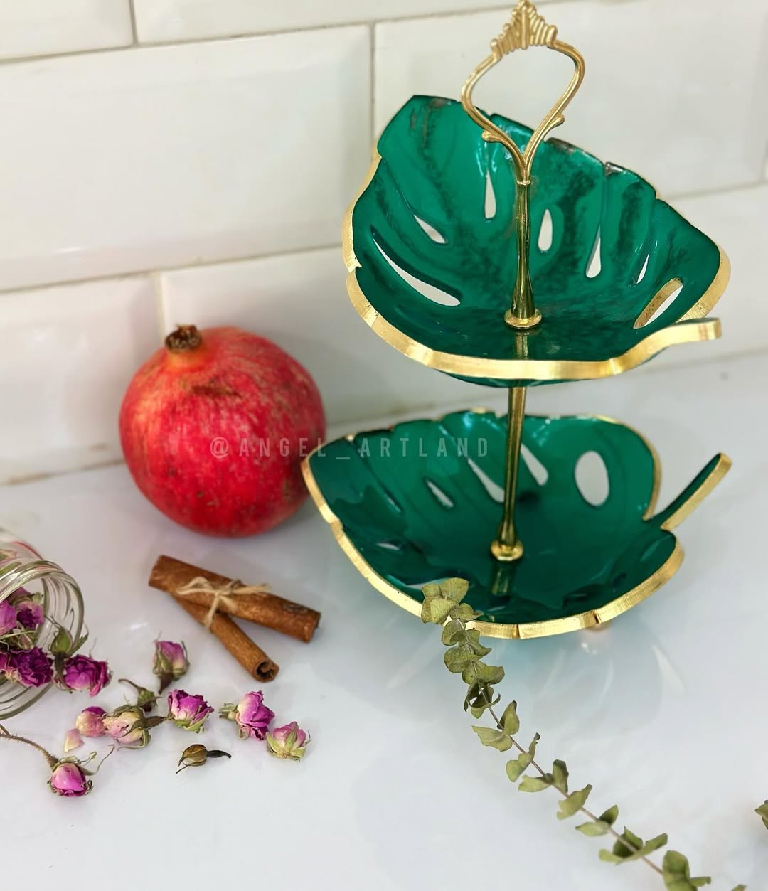 آجیل خوری برگ انجیری