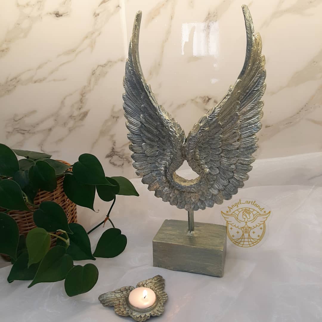 مجسمه پلی استر بال فرشته